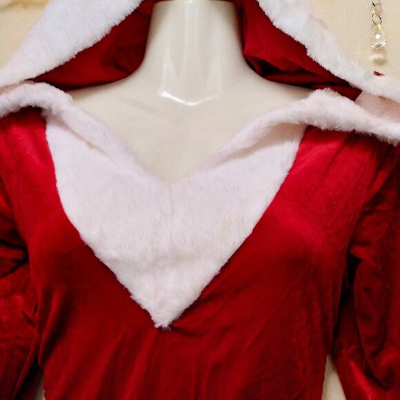 RSLove (M) Red Velvet with Faux Fur Trim Hooded Mini Ms. Clause Dress - Picture 3 of 9